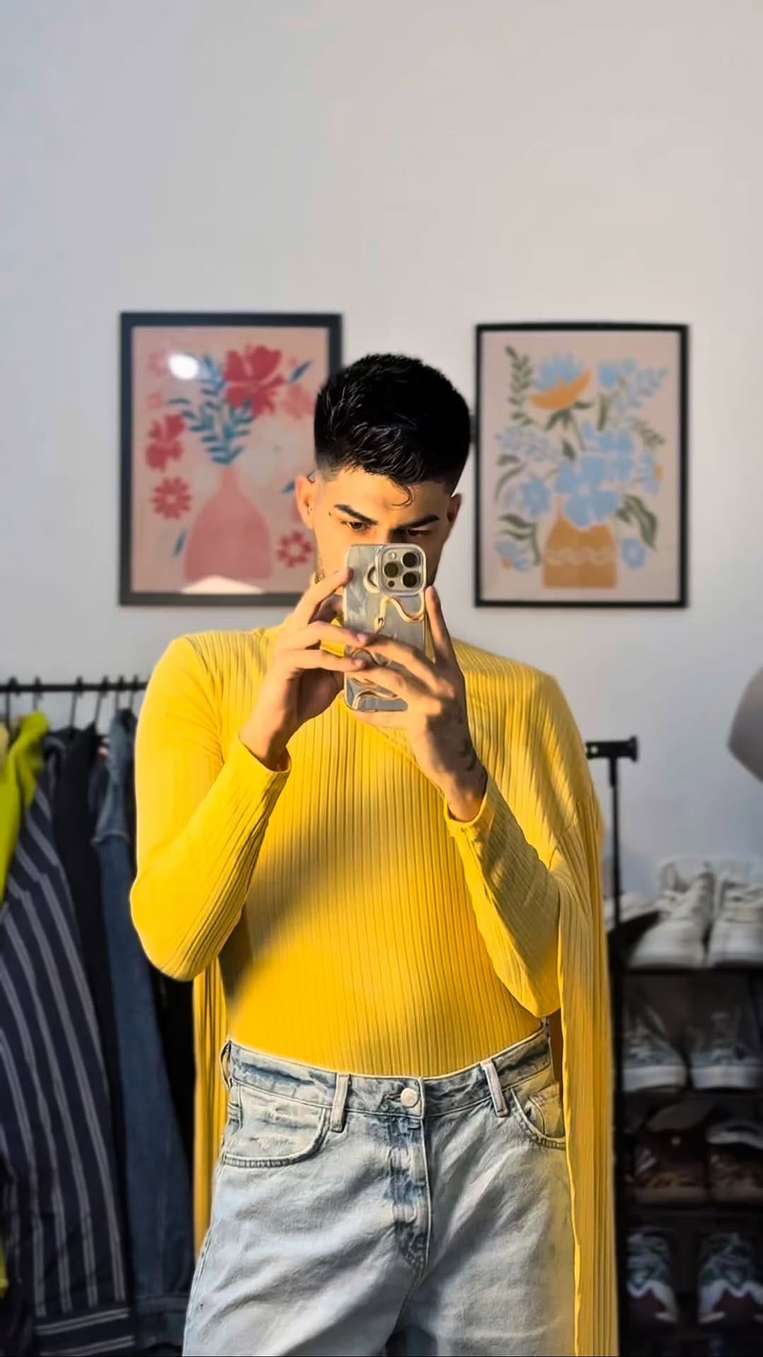 Post 4 by JORGE JOSÉ on Instagram (video)