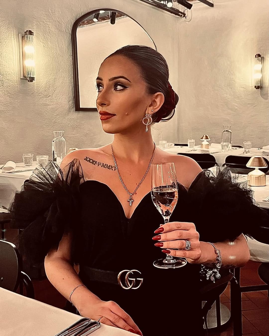 Post 5 by 𝙶𝚒𝚊𝚗𝚗𝚊 on Instagram (carousel)