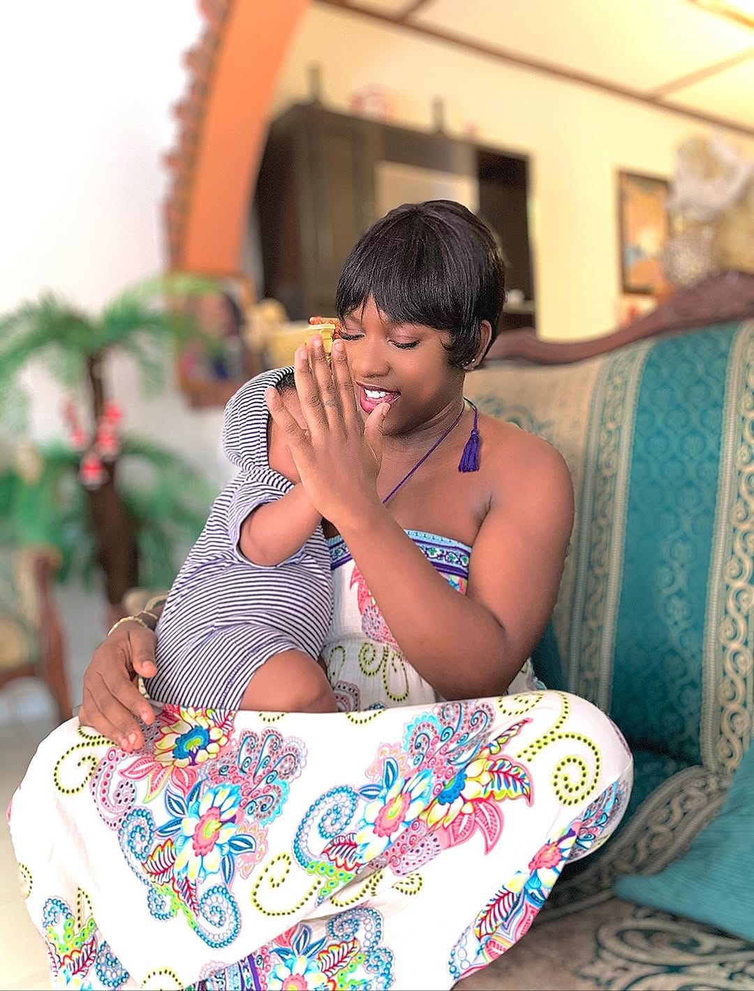 Post 5 by Miss Patrimoine Cameroun 2020 on Instagram (carousel)