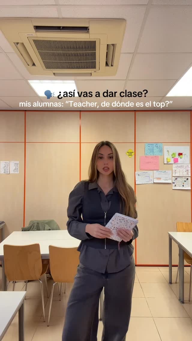 Post 2 by veronica♡ on Instagram (video)