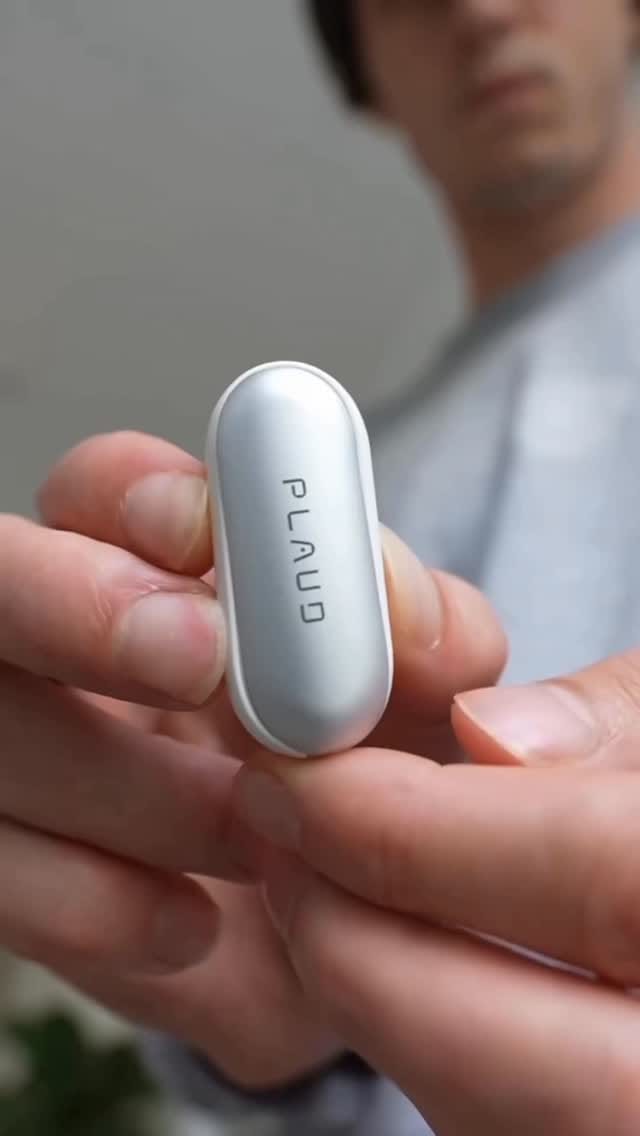 Post 8 by BYRICHH | Phone Accessories on Instagram (video)