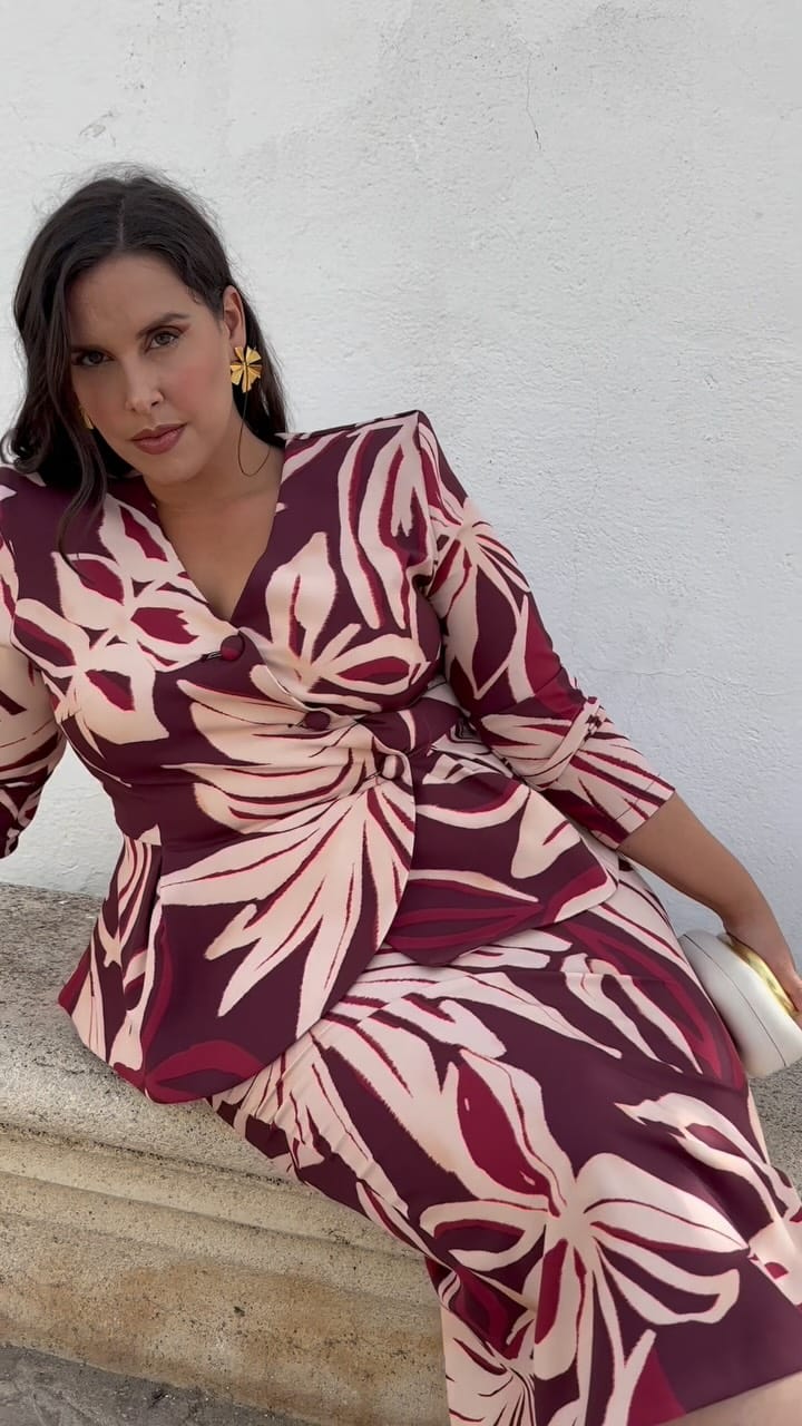 Post 7 by Marta Ventura  ✨ Curvy Model ✨ Actriz publicitaria on Instagram (video)