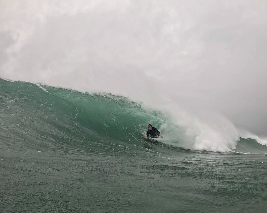 Post 3 by surfmarket.org on Instagram (carousel)