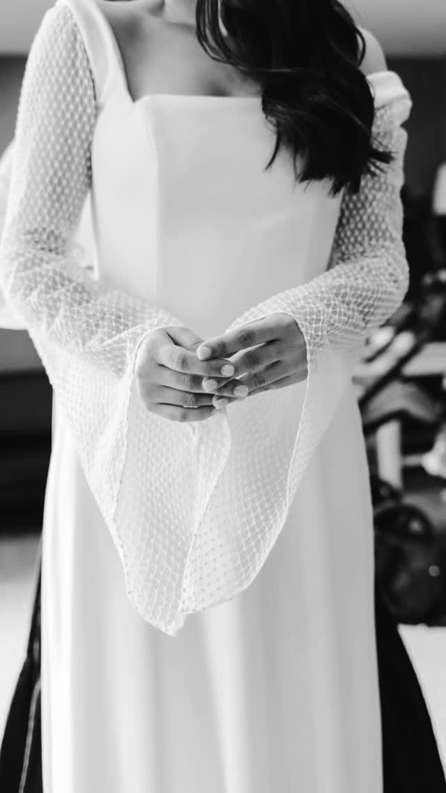Post 1 by Natural Bride - Atelier de vestidos de novia on Instagram (video)