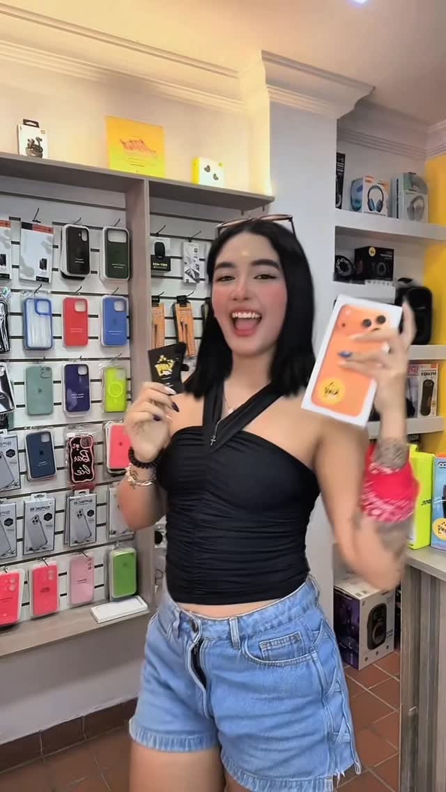 Post 5 by KingCell Cartagena 👋 on Instagram (video)