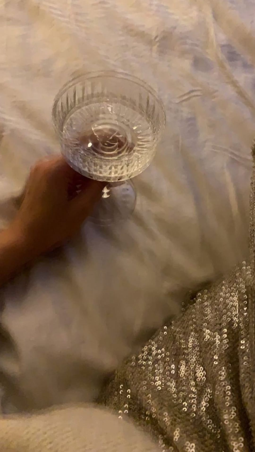 Post 6 by J A R A  B U R G O S on Instagram (video)