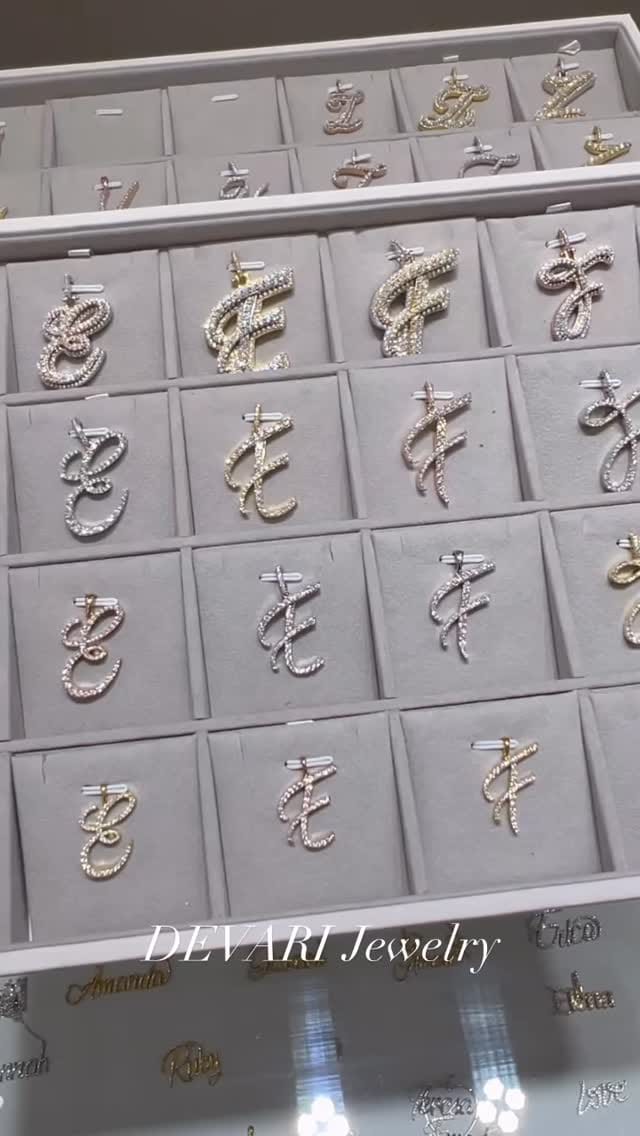 Post 10 by DEVARI Jewelry on Instagram (video)