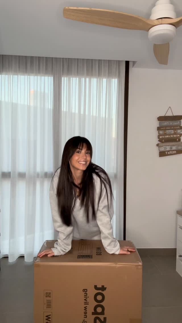 Post 1 by N I N A on Instagram (video)