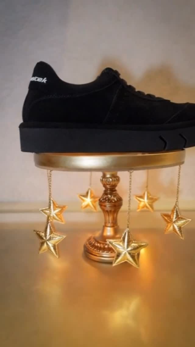 Post 10 by PALOMA BARCELÓ on Instagram (video)