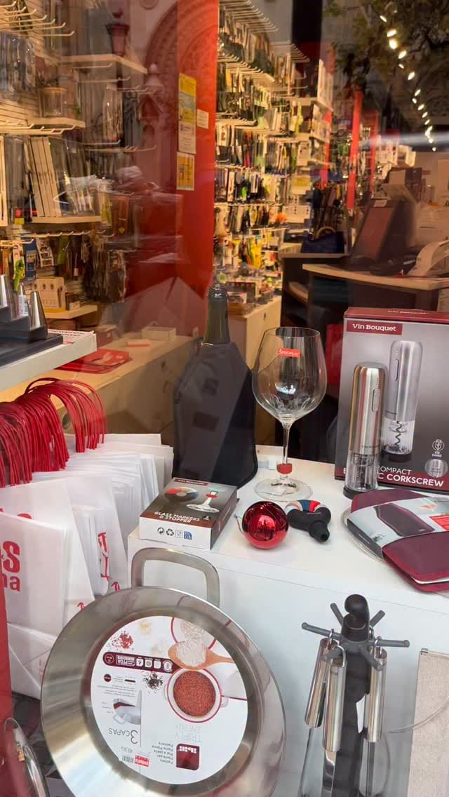 Post 9 by GadgetsCuina on Instagram (video)