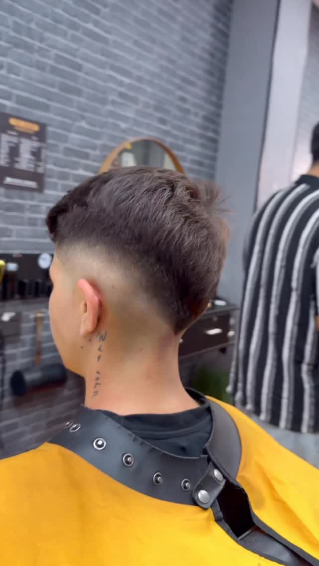 Post 2 by THEJOKER_BARBERSHOP on Instagram (video)