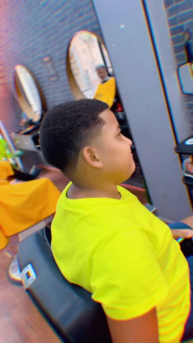 Post 8 by THEJOKER_BARBERSHOP on Instagram (video)