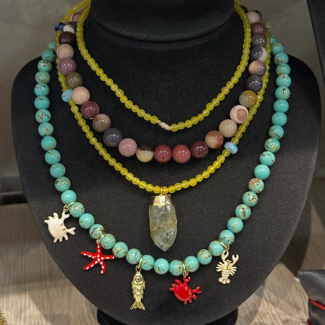 Post 7 by PULSERAS / COLLARES / MODA on Instagram (image)