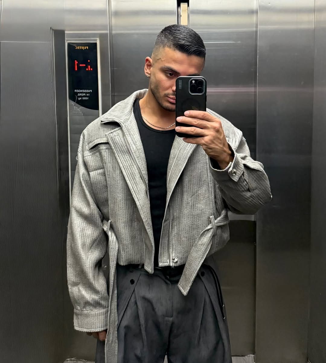 Post 4 by vahid اِلچه on Instagram (image)
