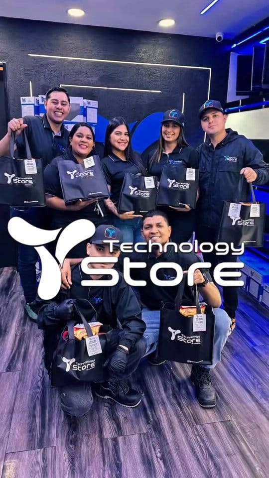 Post 5 by Computadoras • Tecnología on Instagram (video)