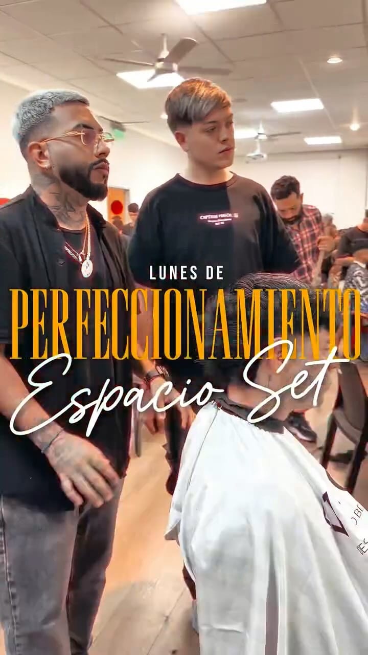 Post 4 by 🅙 🅞 🅝 🅐́ 🅢 🅒 🅞 🅡 🅣 🅔 🅢 on Instagram (video)