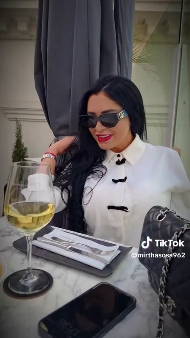 Post 5 by Mirtha Sosa on Instagram (video)