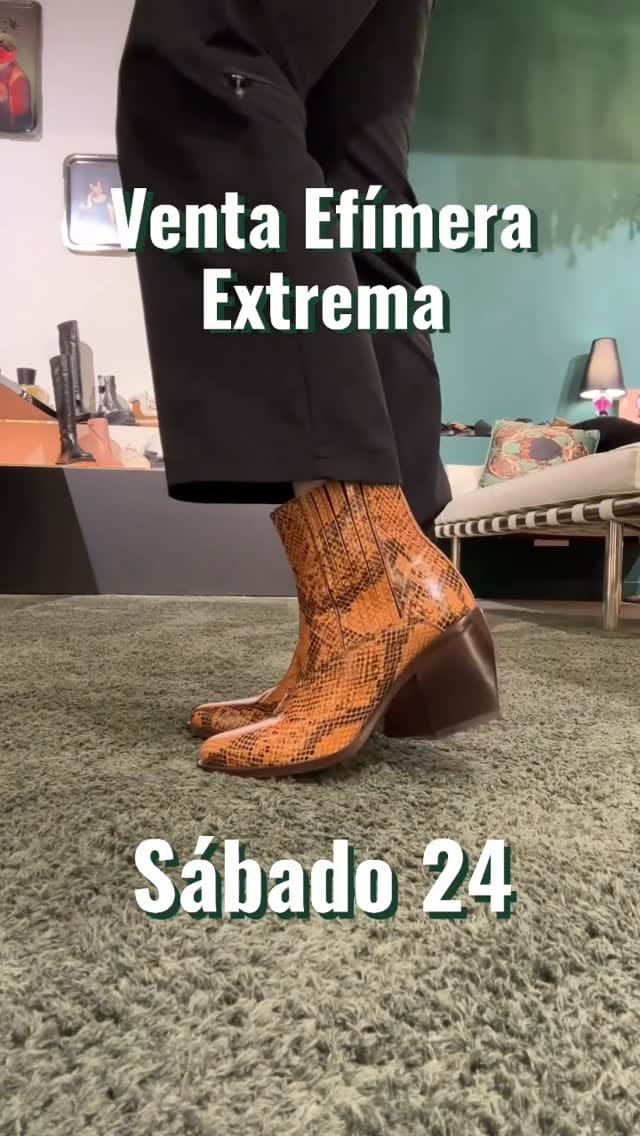 Post 1 by U N U S U A L* Store Barcelona on Instagram (video)