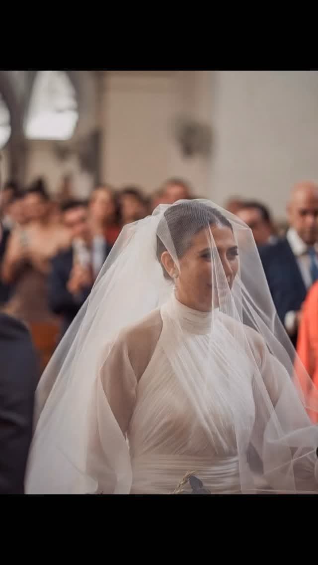 Post 9 by Ohqueluna on Instagram (video)
