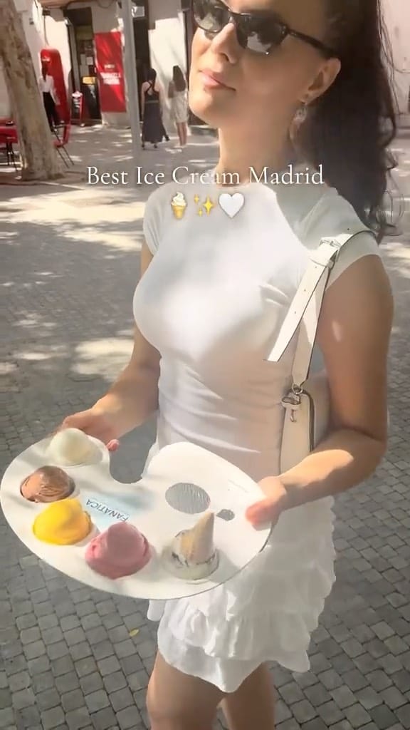 Post 8 by FANÁTICA | Artesanos del placer helado on Instagram (video)