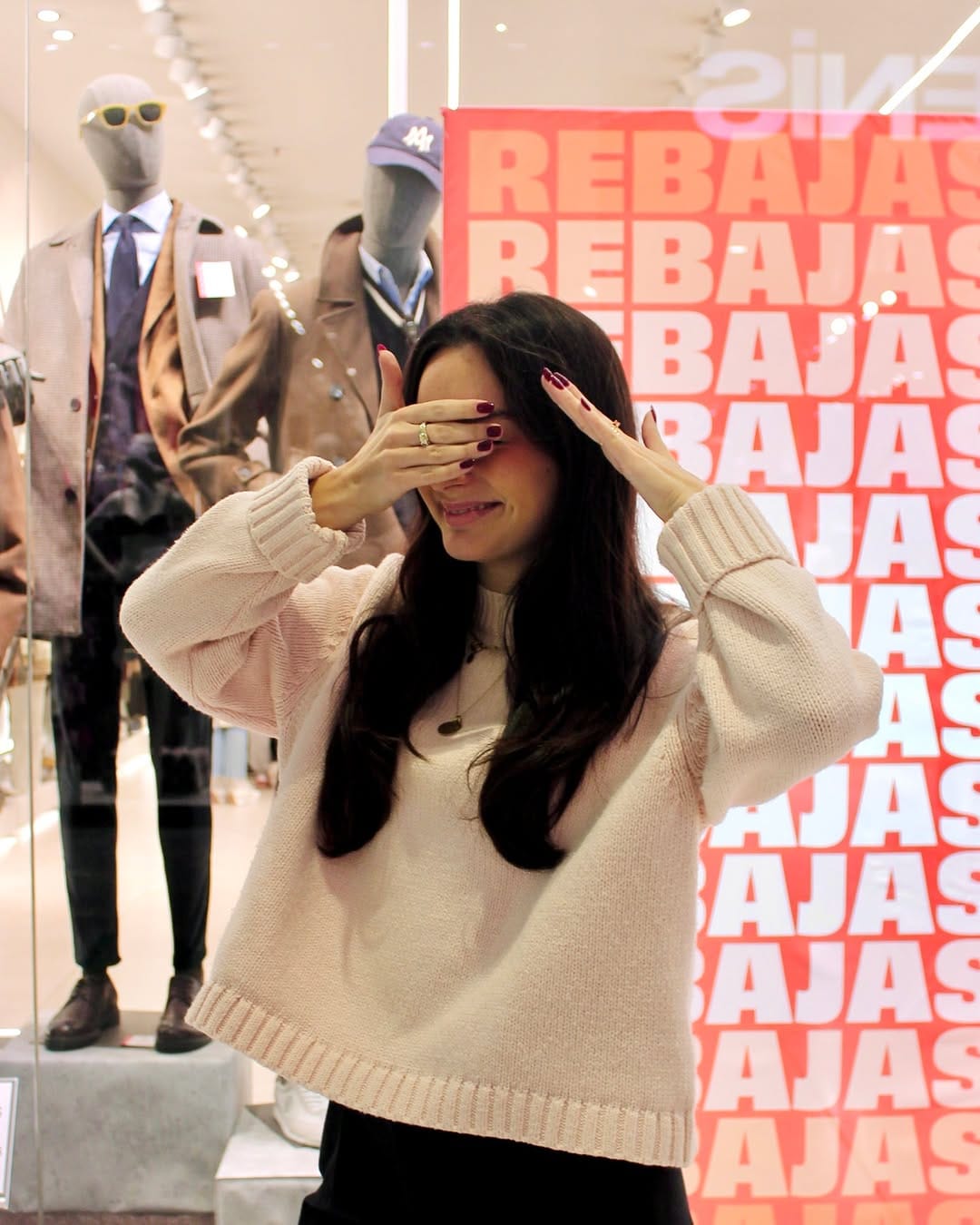 Post 2 by Centro Comercial Los Arcos on Instagram (video)