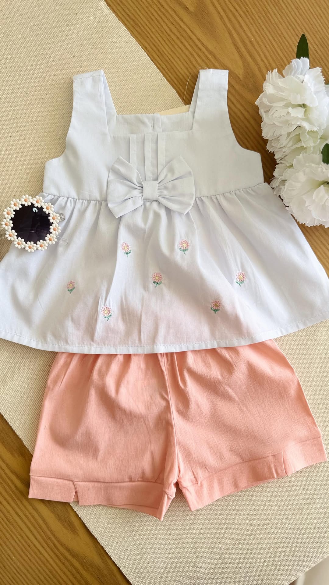 Post 10 by Ropa de bebe | Tienda infantil | Fabricantes on Instagram (video)