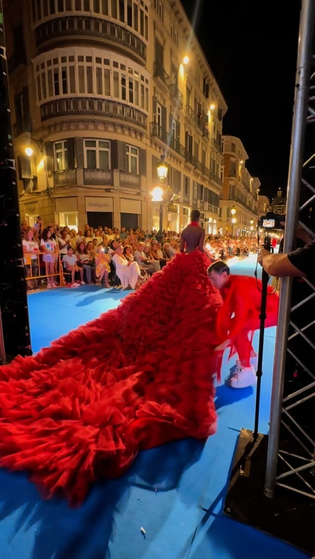 Post 7 by José Perea on Instagram (video)