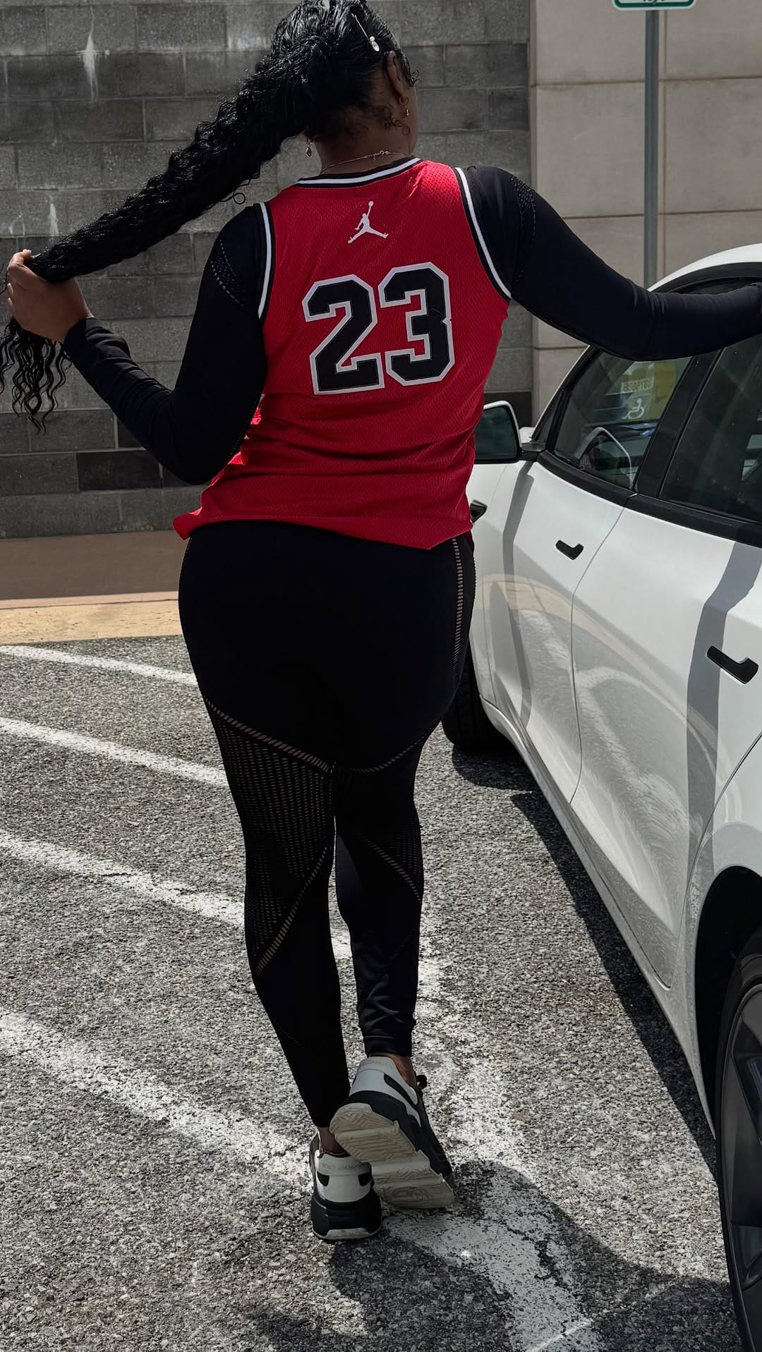 Post 4 by “Officially SASSY💋SELFCARE🫶” on Instagram (video)