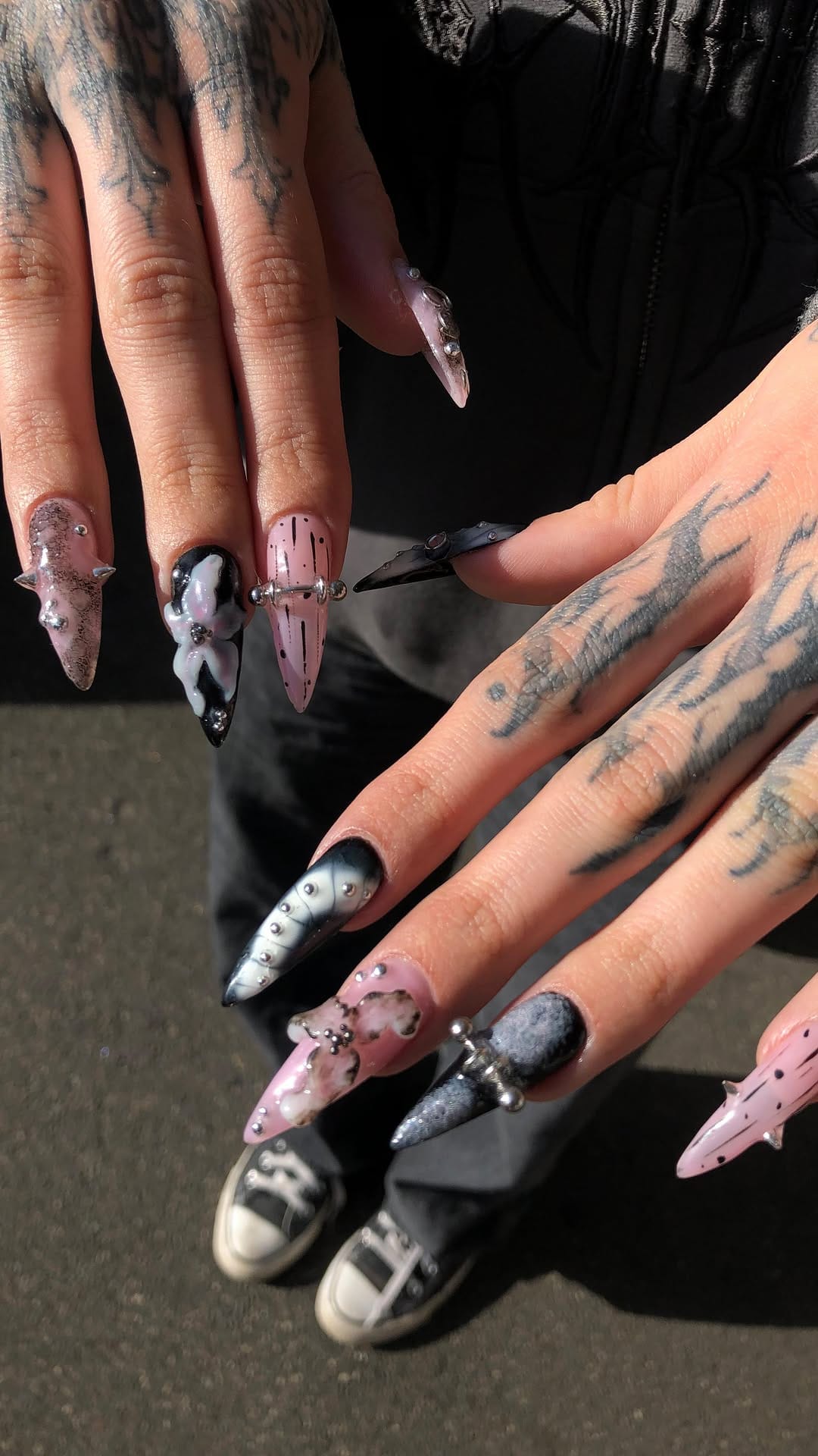 Post 9 by Viki | Melbourne Nail Artist on Instagram (video)