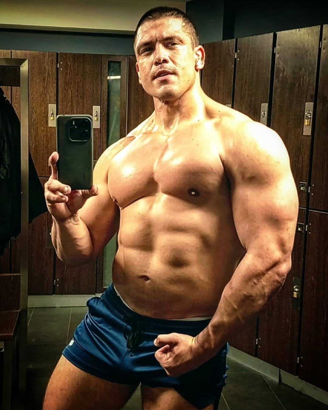 Post 8 by Ernie Jay on Instagram (image)