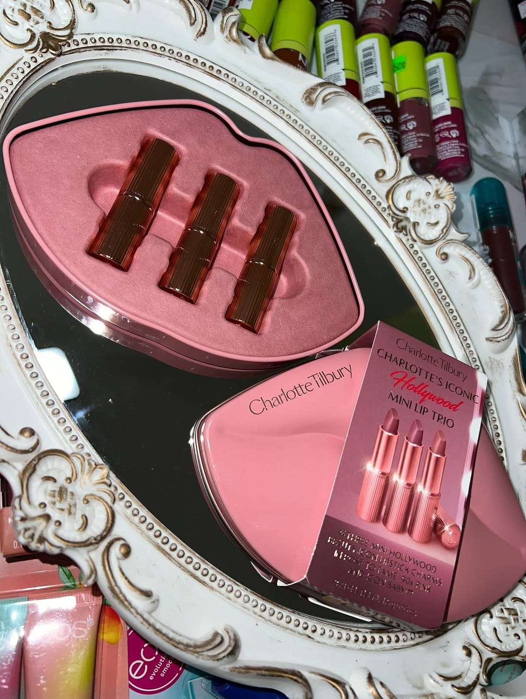Post 2 by Tienda de Maquillaje 100% Originales 💄 on Instagram (carousel)