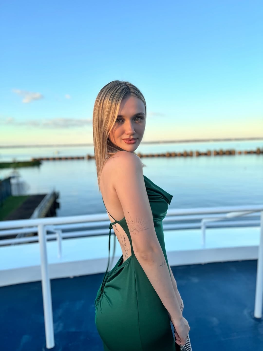Post 3 by 𝐒𝐨𝐥 on Instagram (carousel)
