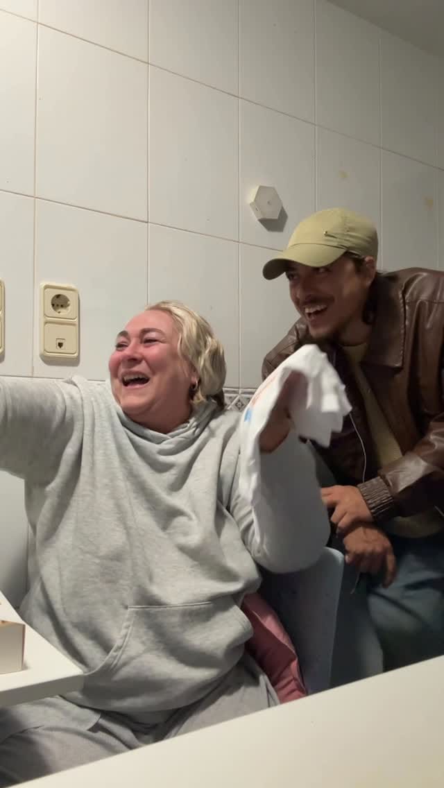 Post 7 by Dina Stars on Instagram (video)