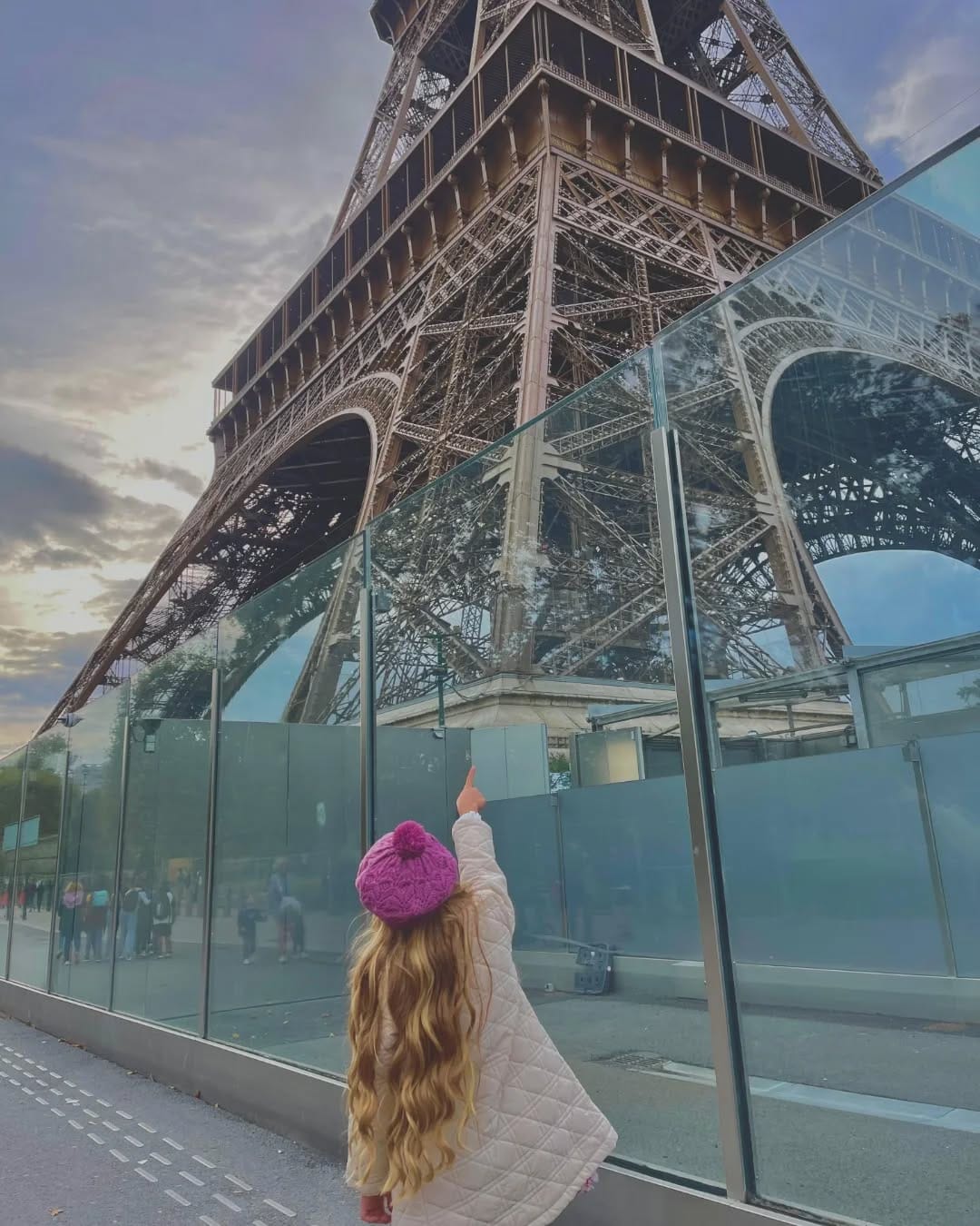Post 10 by Alexia GF on Instagram (carousel)