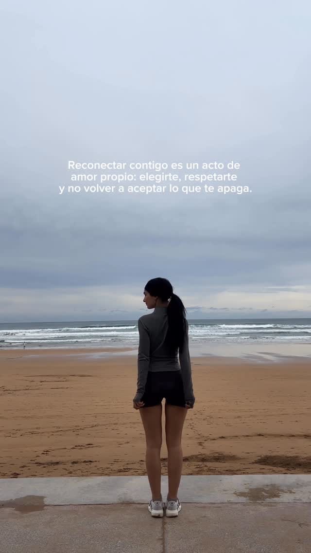 Post 2 by 𝘈𝘯𝘦, 𝘤𝘰𝘯 𝘶𝘯𝘢 𝘯 ✨ on Instagram (video)