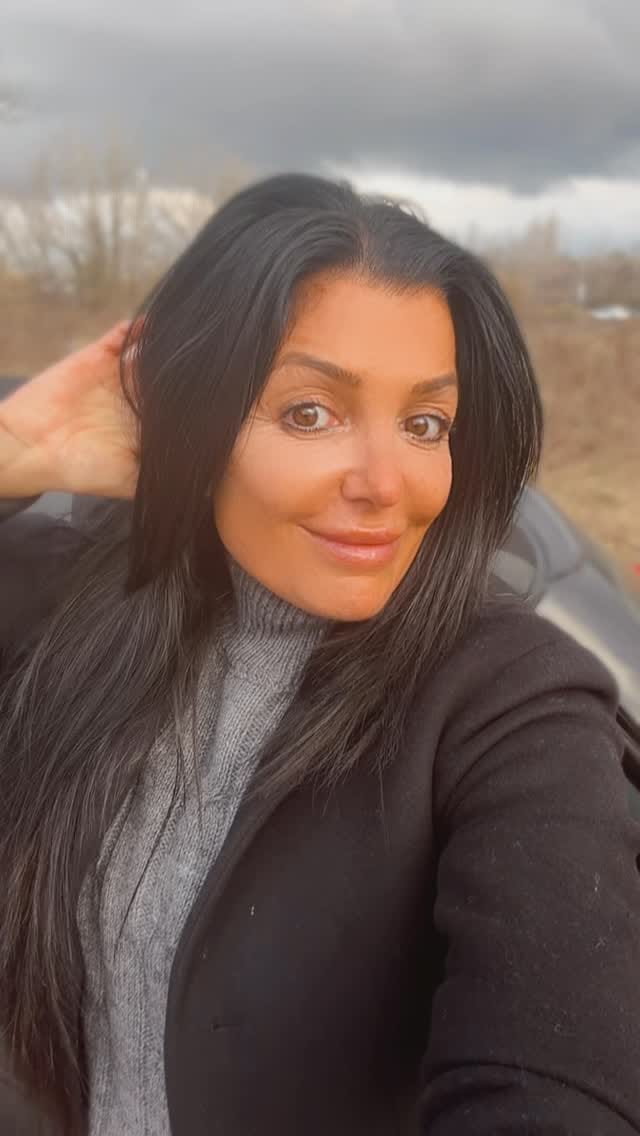 Post 1 by Virginia Runner on Instagram (video)