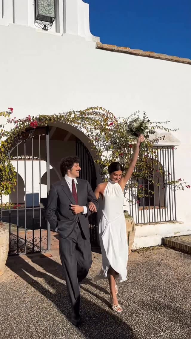 Post 9 by Lady Pipa on Instagram (video)