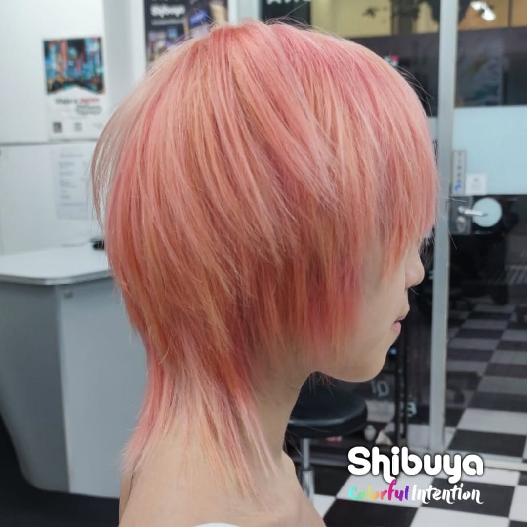 Post 7 by Peluqueria Shibuya / Comunidad creativa on Instagram (image)