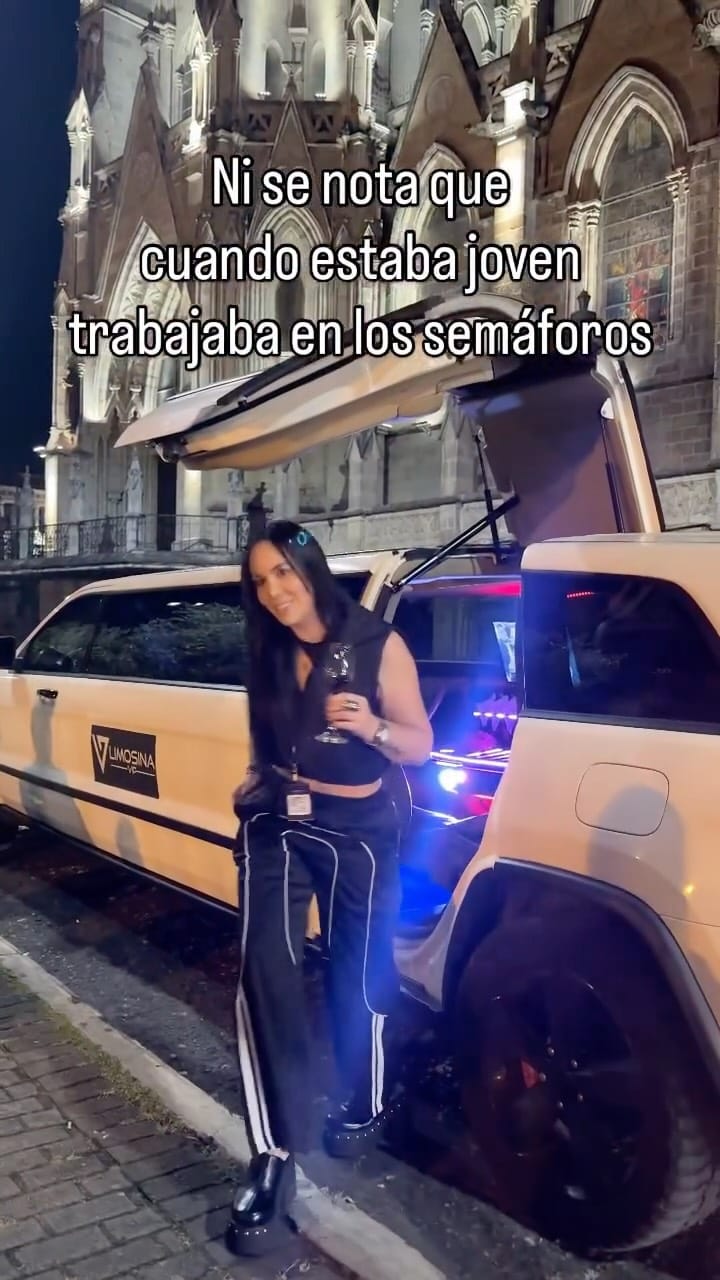 Post 2 by Marcela Torres on Instagram (video)