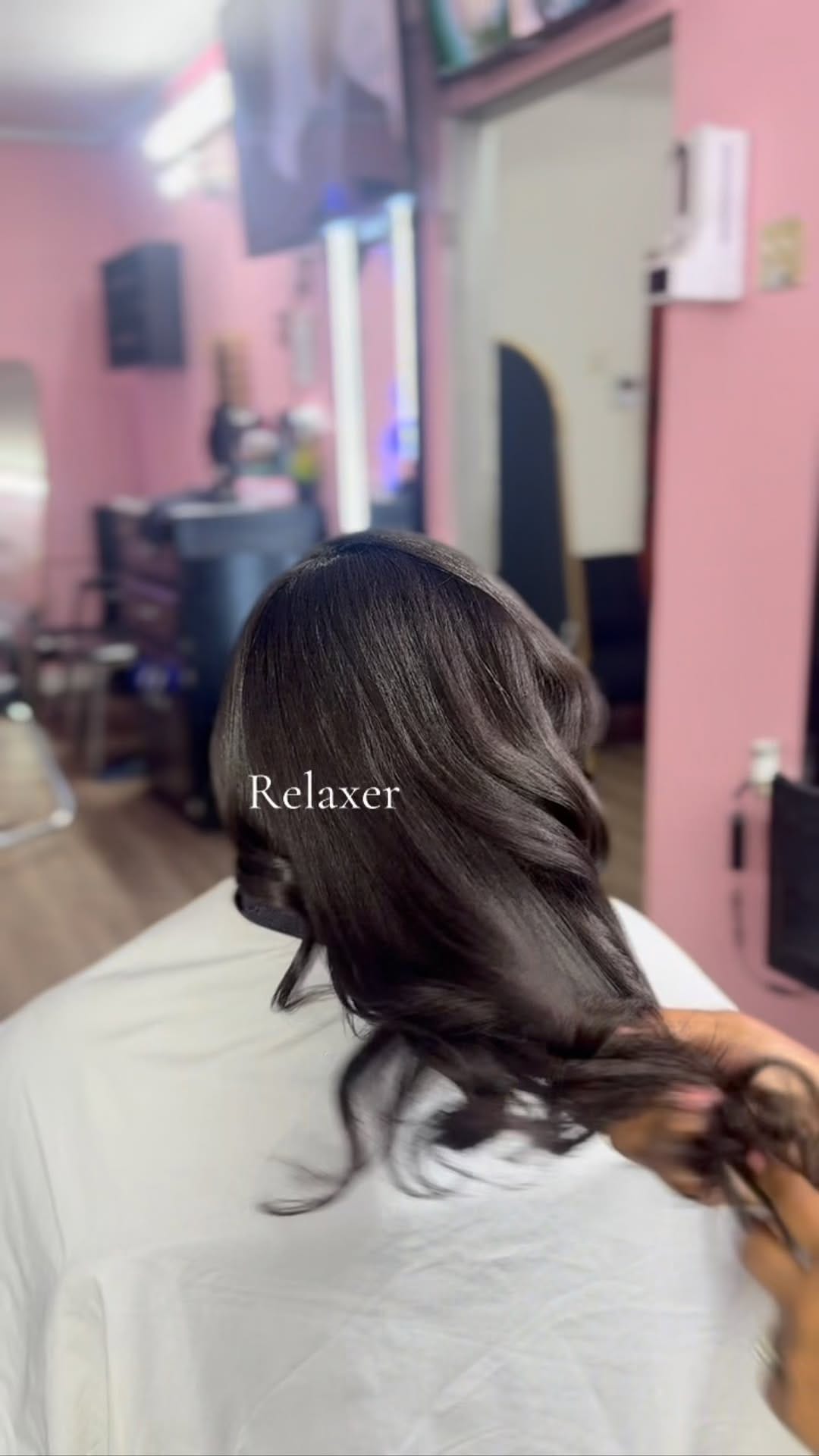 Post 7 by HAIRHEAVEN on Instagram (video)