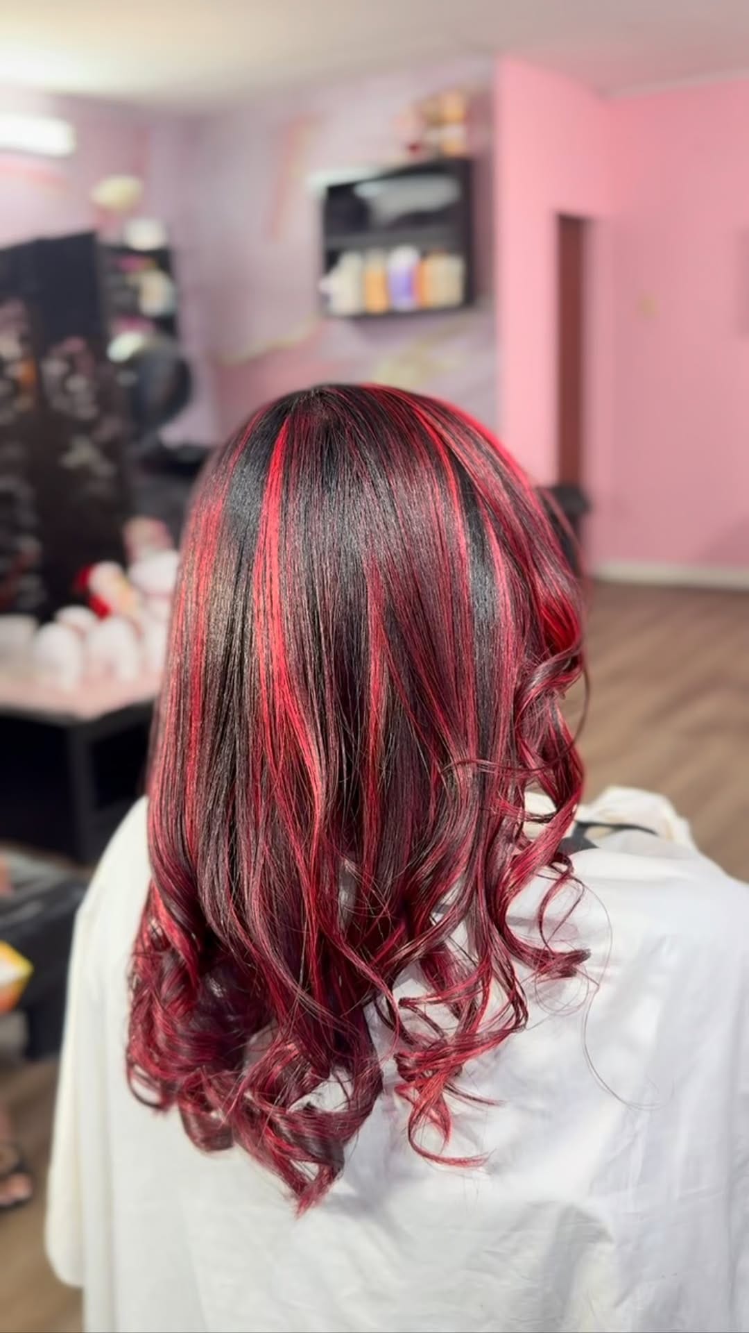 Post 9 by HAIRHEAVEN on Instagram (video)