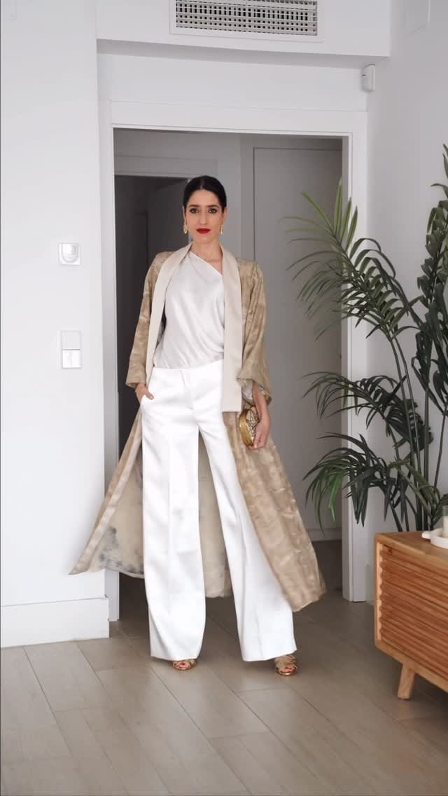 Post 4 by Sandra Majada on Instagram (video)