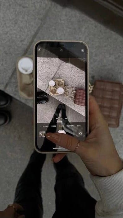 Post 8 by ANA NICOLAS. on Instagram (video)