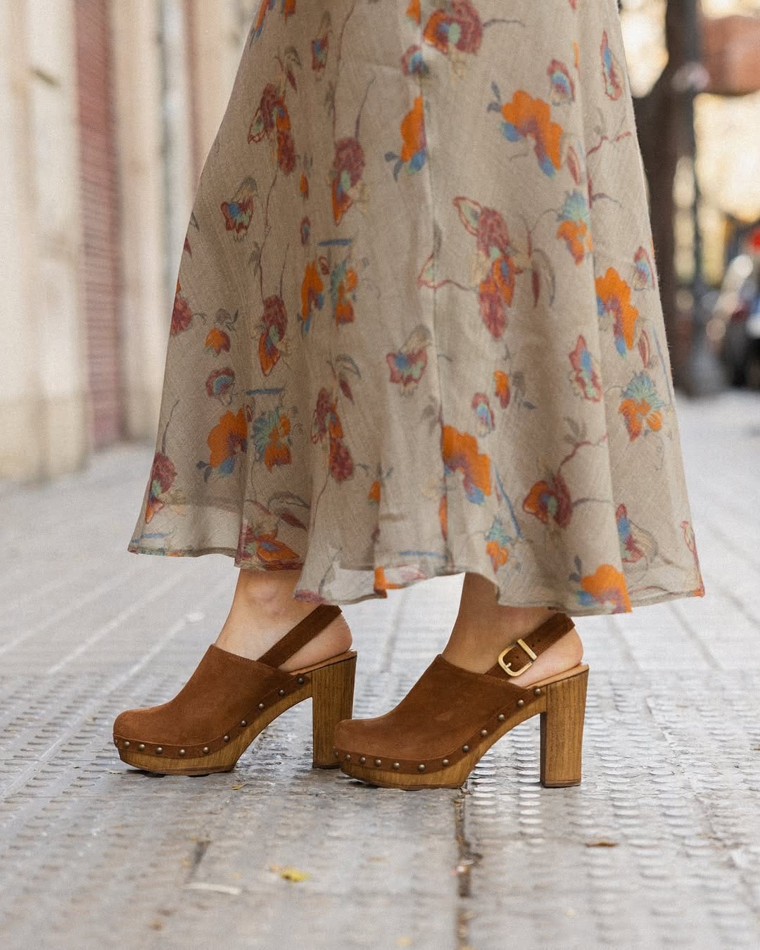 Post 4 by Fashion Women’s Shoes on Instagram (carousel)