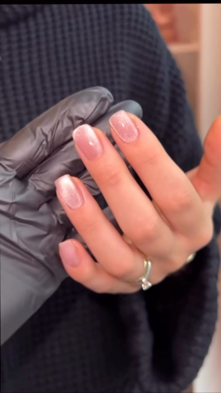 Post 5 by 𝓙𝓲𝓳𝓲 𝓑𝓮𝓪𝓾𝓽𝔂 𝓝𝓪𝓲𝓵𝓼 ᥫ᭡ on Instagram (video)