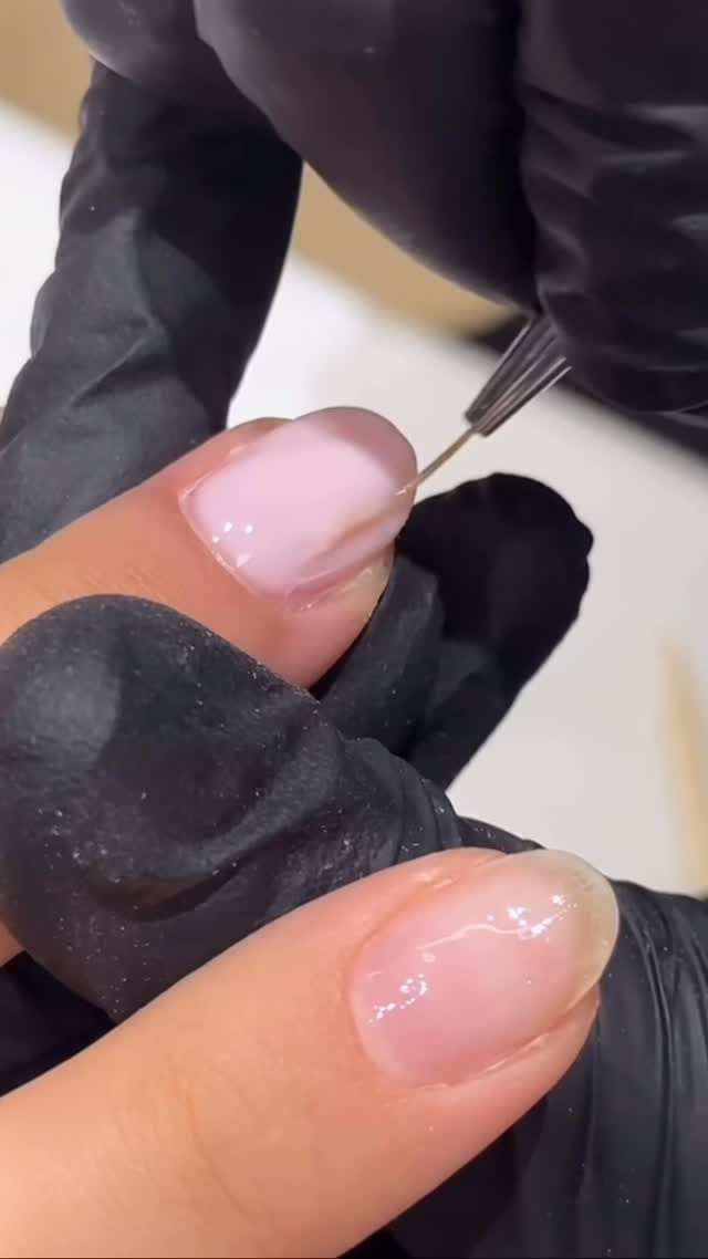 Post 8 by 𝓙𝓲𝓳𝓲 𝓑𝓮𝓪𝓾𝓽𝔂 𝓝𝓪𝓲𝓵𝓼 ᥫ᭡ on Instagram (video)