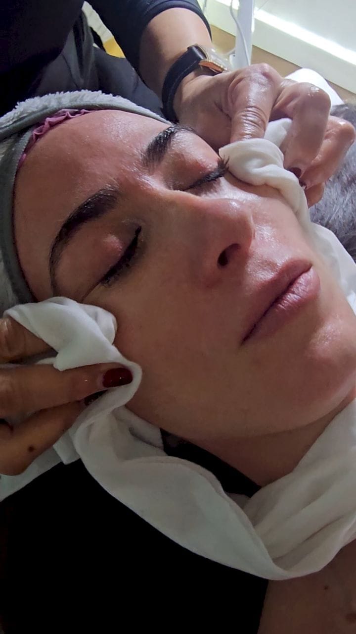 Post 7 by Laura Schell Neisser on Instagram (video)