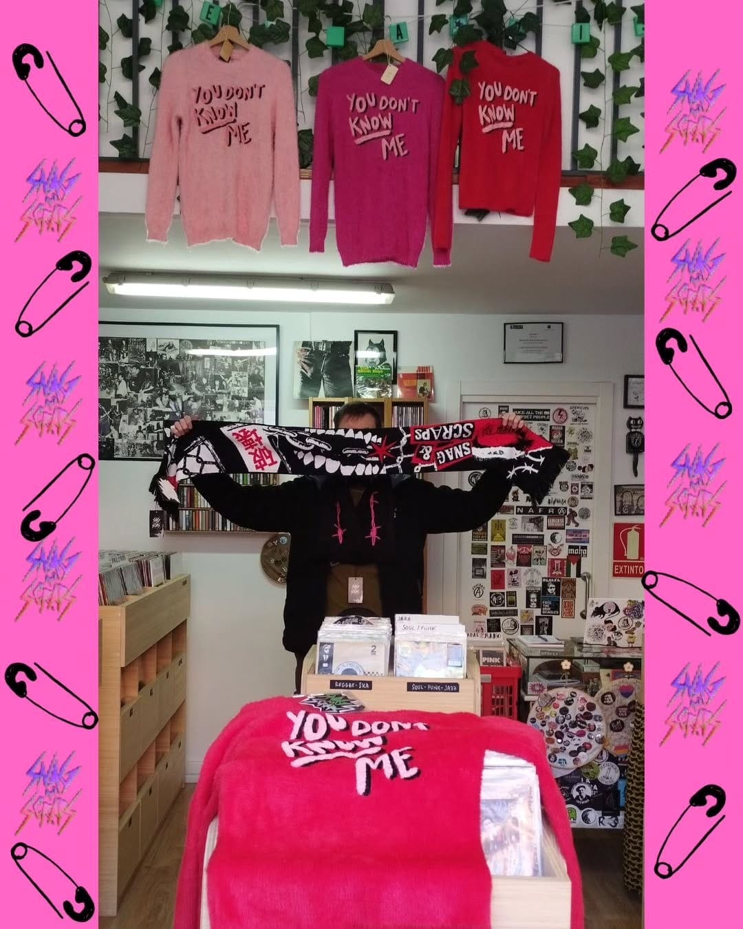 Post 3 by La Negra Shop on Instagram (carousel)