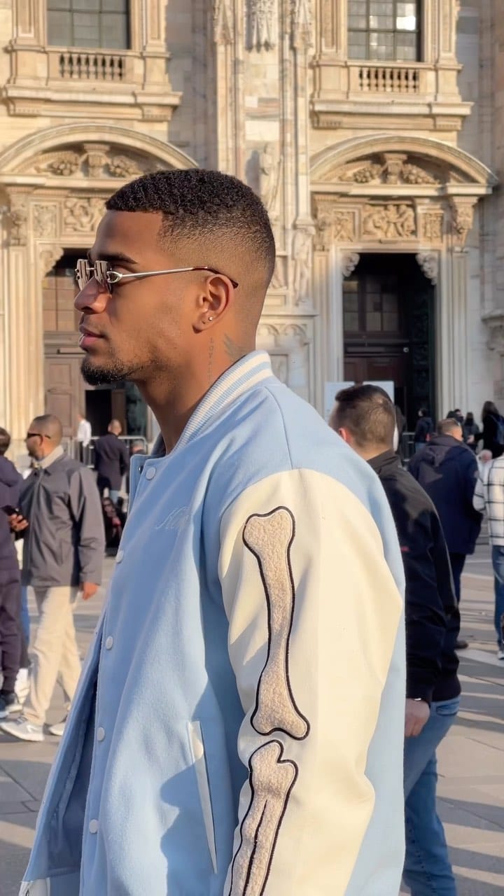 Post 10 by 𝐀𝐧𝐝𝐫é𝐬 𝐑𝐢𝐚𝐬𝐜𝐨𝐬 on Instagram (video)