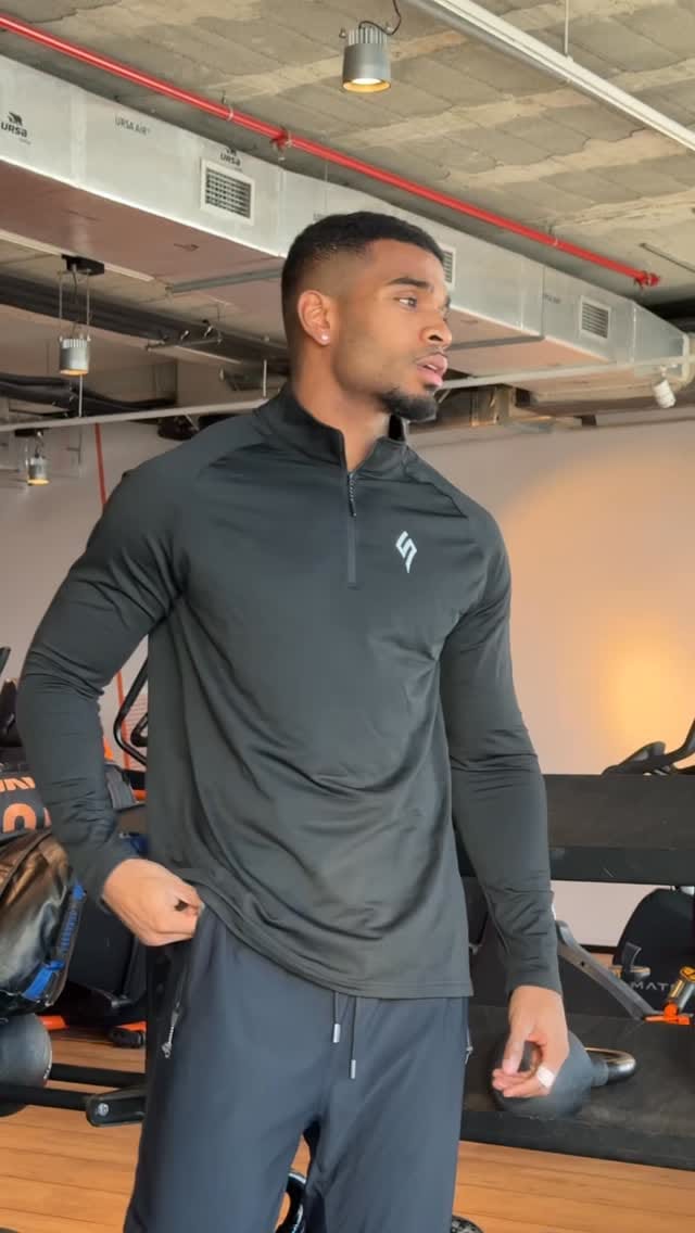 Post 1 by 𝐀𝐧𝐝𝐫é𝐬 𝐑𝐢𝐚𝐬𝐜𝐨𝐬 on Instagram (video)